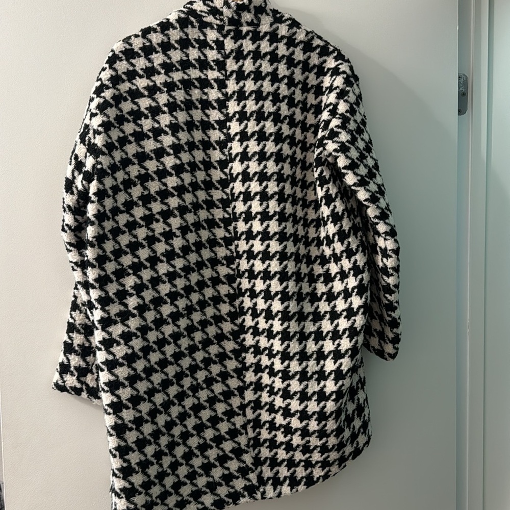 Blank NYC Coat - Picture 5 of 6